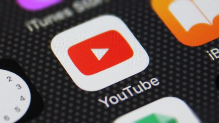 YouTube adds an AI Overviews-like search results carousel
